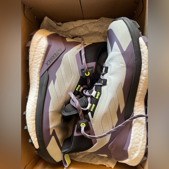 Adidas Women's Terrex Free Hiker 2.0 GORE-TEX Hiking Shoes - Picture 4 of 5